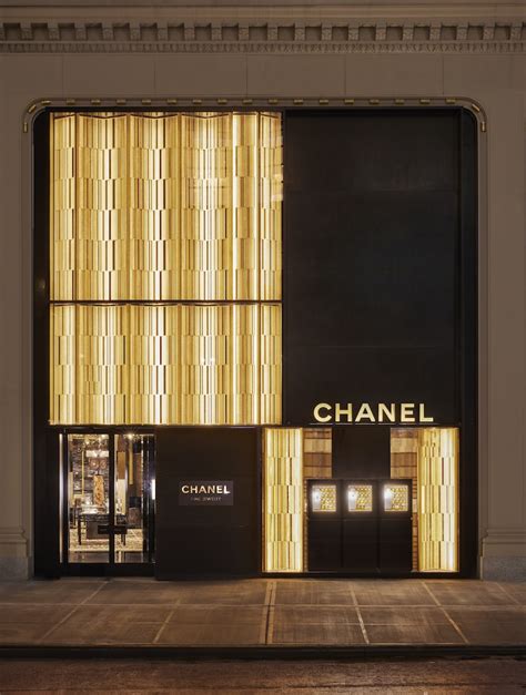 chanel watches 5th.